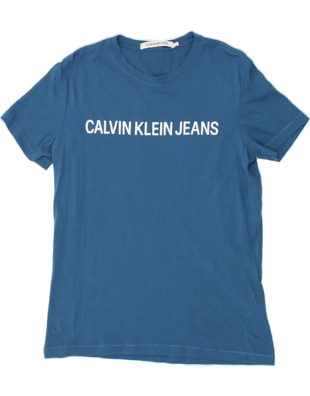 CALVIN KLEIN JEANS Womens Graphic T-Shirt Top UK 14 Large Blue Cotton-- Notch Collar Peter Pan Collar Cowl Neck CALVIN KLEIN JEANS Womens Graphic T-Shirt Top UK 14 Large Blue Cotton-- Notch Collar Peter Pan Collar Cowl Neck