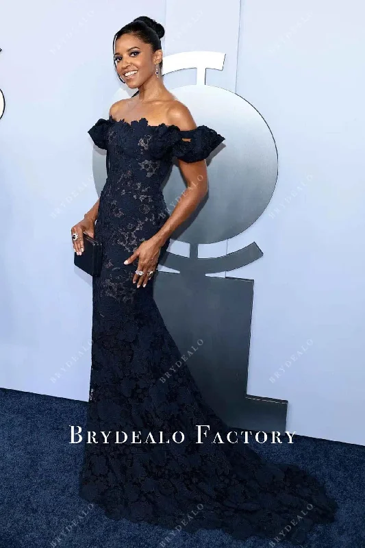 Renée Elise Goldsberry 2024 Tony Awards Navy Lace Dress Tunics Chic fashionable