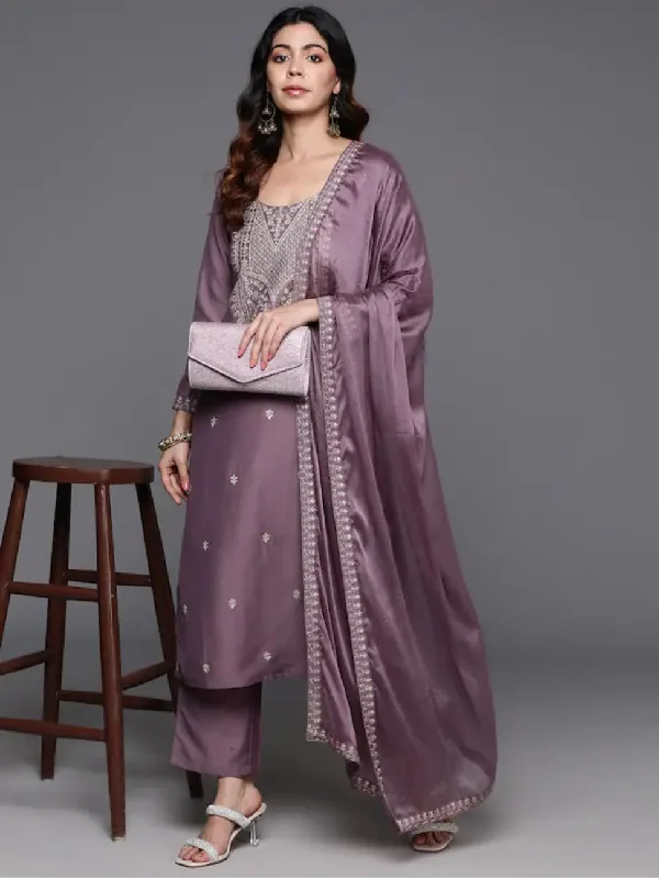 NOZ2TOZ Women Party Wear Embroidery Worked Kurta With Pant And Dupatta Set - Onion Casual Drawstring Pants NOZ2TOZ Women Party Wear Embroidery Worked Kurta With Pant And Dupatta Set - Onion Casual Drawstring Pants