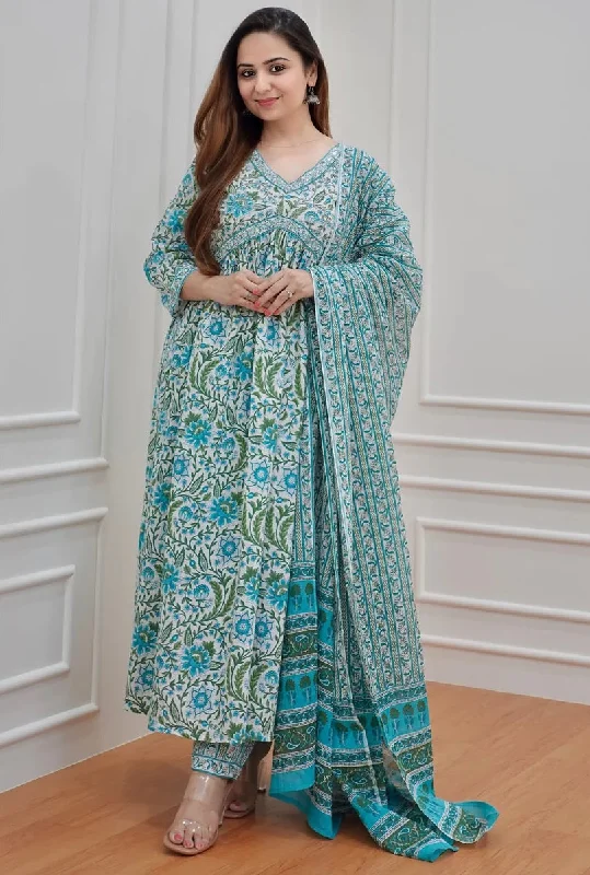 NOZ2TOZ Women Green Printed Viscose Rayon Kurta, Pant And Dupatta Set Formal Wide-Leg Pants NOZ2TOZ Women Green Printed Viscose Rayon Kurta, Pant And Dupatta Set Formal Wide-Leg Pants