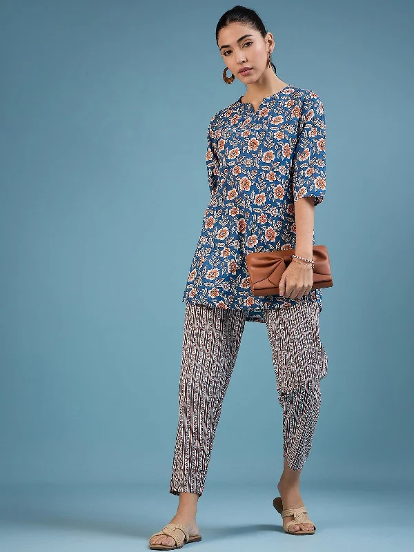 NOZ2TOZ Women Party Wear Flower Printed Co-Ord Set With Pant - Royal Blue High-Waist Yoga Pants NOZ2TOZ Women Party Wear Flower Printed Co-Ord Set With Pant - Royal Blue High-Waist Yoga Pants
