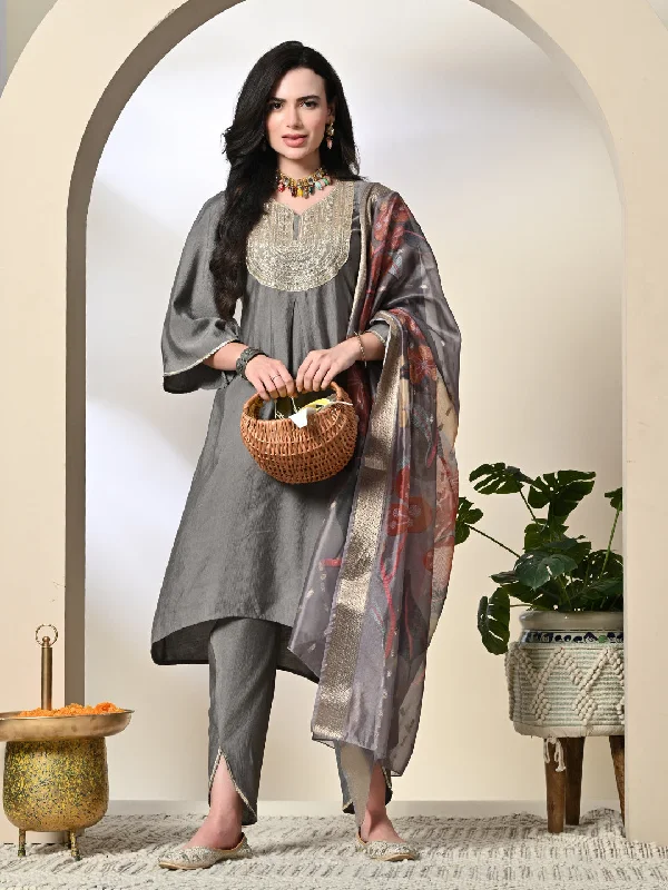 Myshka Women's Embroidered V-Neck Bell Sleeves Kurta & Dhoti Pants With Printed Dupatta Sets in Grey Color Chic Capri Pants