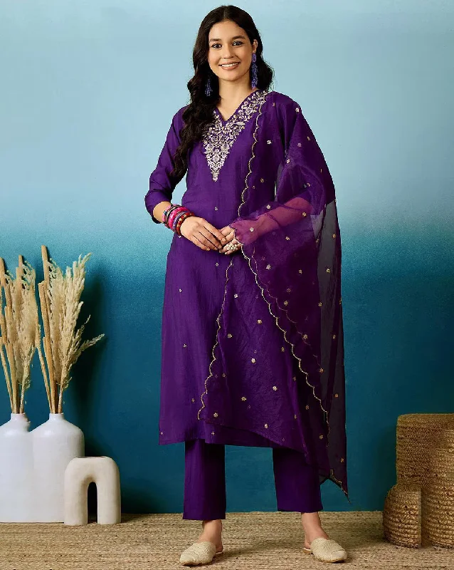 NOZ2TOZ Women Party Wear Embroidery Worked Kurta With Pant And Dupatta Set - Royal Blue Cozy Fitted Pants NOZ2TOZ Women Party Wear Embroidery Worked Kurta With Pant And Dupatta Set - Royal Blue Cozy Fitted Pants