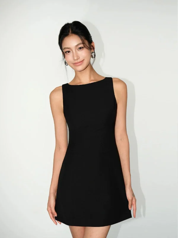 Classic Shift Mini Dress Classic Black Mini Dress