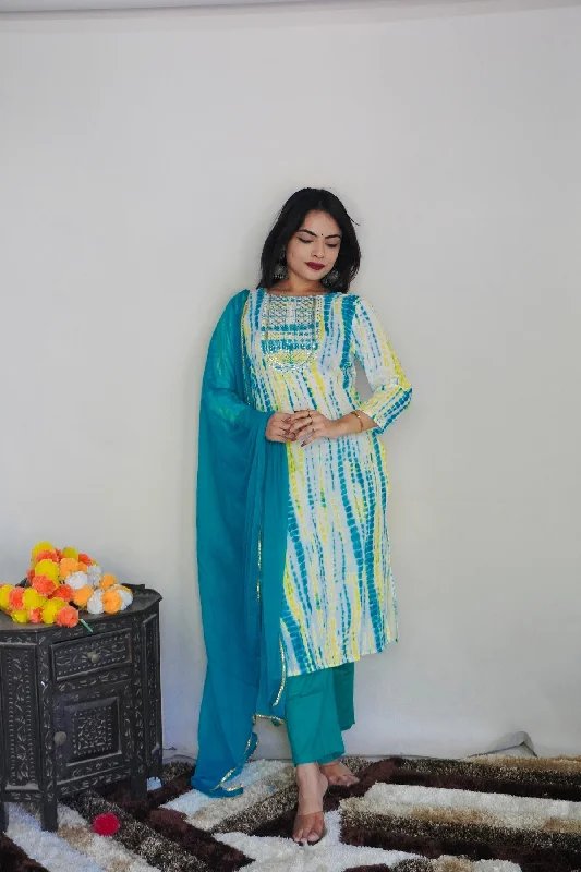 NOZ2TOZ Women Party Wear Printed Rayon Kurta With Pant And Dupatta Set - White & Rama Sleek Black Pants NOZ2TOZ Women Party Wear Printed Rayon Kurta With Pant And Dupatta Set - White & Rama Sleek Black Pants