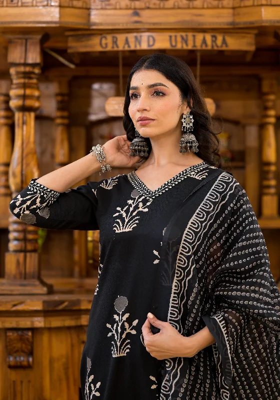 NOZ2TOZ Women Black And White Printed Viscose Rayon Kurta, Pant And Dupatta Set Formal Dress Pants NOZ2TOZ Women Black And White Printed Viscose Rayon Kurta, Pant And Dupatta Set Formal Dress Pants