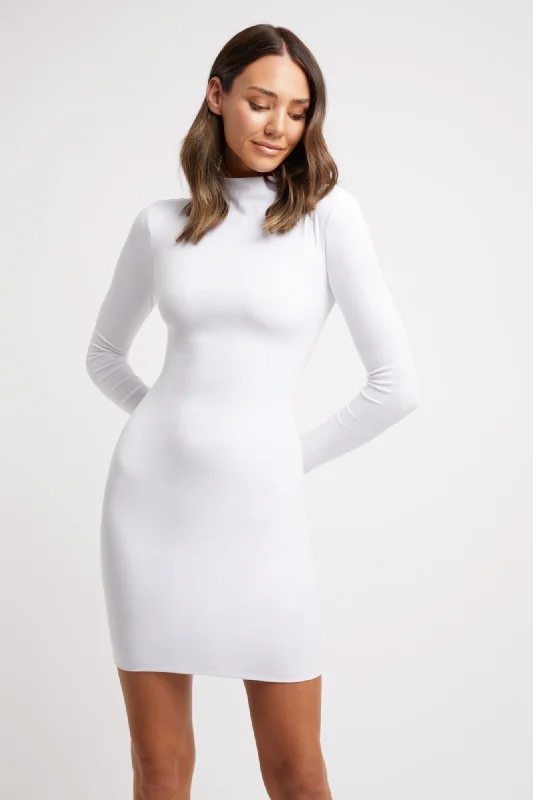 Annika Mini Dress Stylish Short-Sleeve Mini Dress