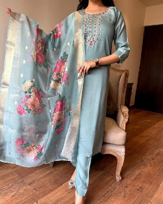 NOZ2TOZ Women Party Wear Embroidery Worked Kurta With Pant And Dupatta Set - Petrol Green Casual Yoga Pants NOZ2TOZ Women Party Wear Embroidery Worked Kurta With Pant And Dupatta Set - Petrol Green Casual Yoga Pants