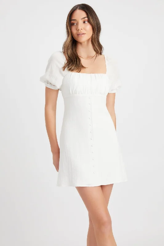 Hayman Button Mini Dress Comfortable Fit-and-Flare Mini Dress