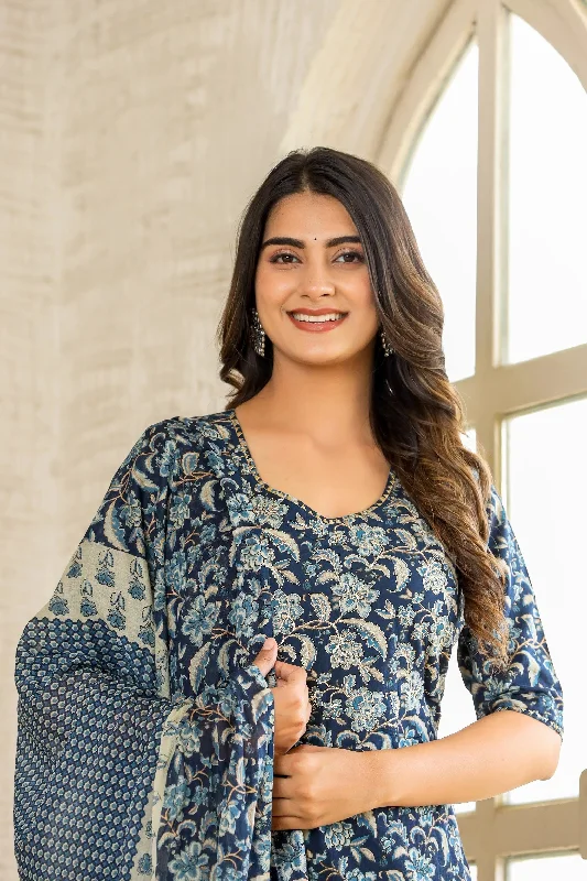 NOZ2TOZ Women Blue Printed Viscose Rayon Kurta, Pant And Dupatta Set Casual Plaid Pants NOZ2TOZ Women Blue Printed Viscose Rayon Kurta, Pant And Dupatta Set Casual Plaid Pants