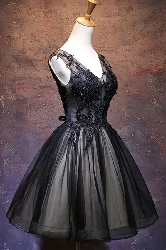 Chic Black Lace Appliques V Neck Mini Length Prom Dress Homecoming Dresses Cocktail Dress Chic Black Lace Appliques V Neck Mini Length Prom Dress Homecoming Dresses Cocktail Dress