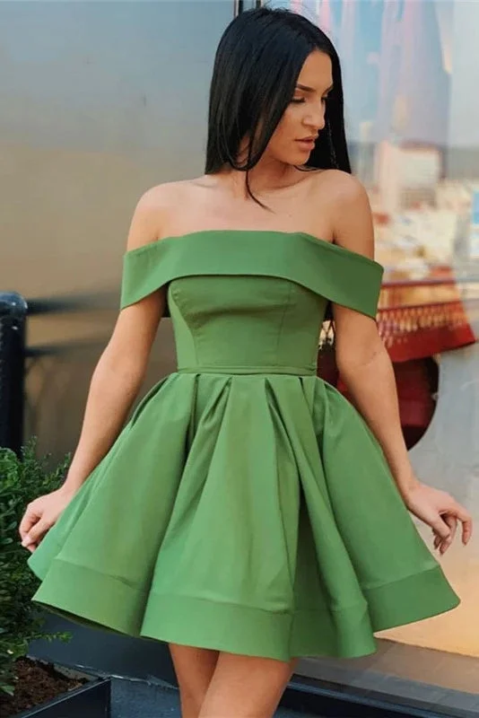 Off The Shoulder Elegant Green Short Homecoming Dress