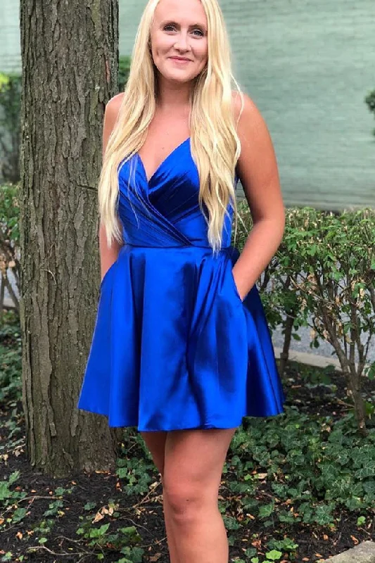 A-line Spaghetti Straps V-Neck Stain Homecoming Dress