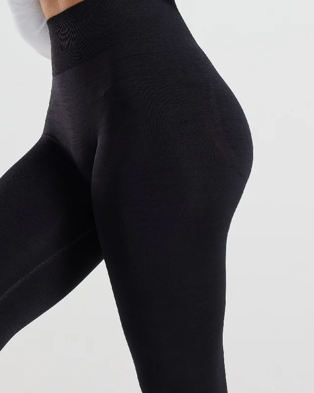 Define Scrunch Seamless 7/8 Leggings | Black