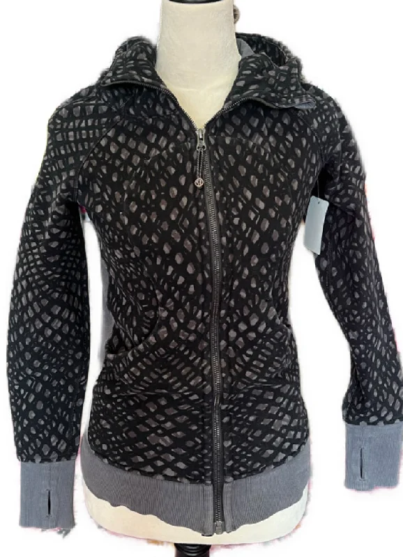 Lululemon Black Printed Full-Zip Seestshirt Jacket w/hood Size 4 MSP$118