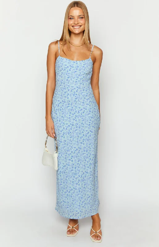 Renesmee Blue Floral Print Maxi Dress