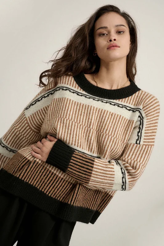 Chic Streak Abstract Striped Knit Sweater