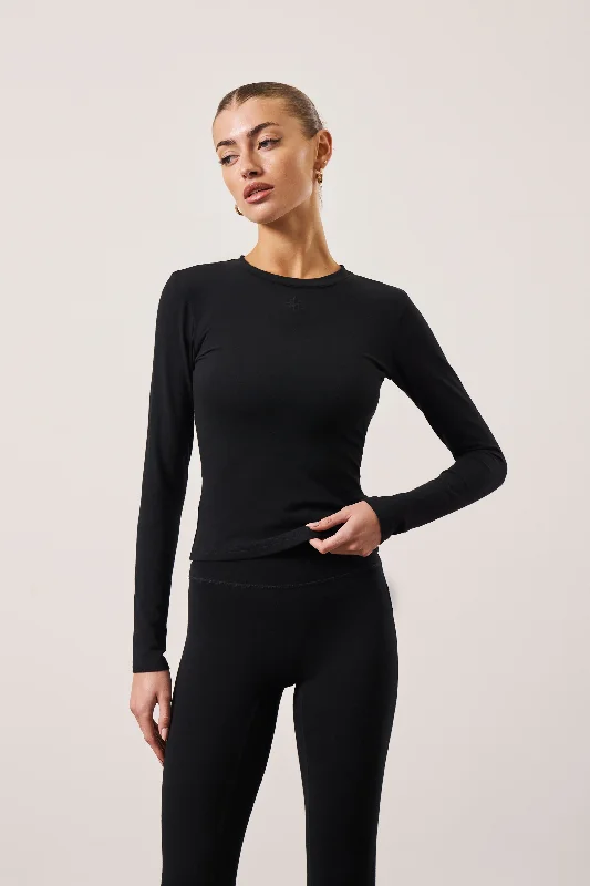 EMBLEM JERSEY LONG SLEEVE TOP - BLACK