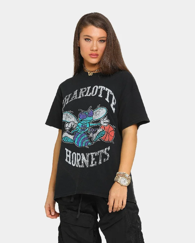 Mitchell & Ness Men's Charlotte Hornets Oversized Logo Short Sleeve Vintage T-Shirt Black