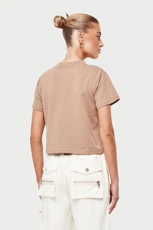 SCRIPT VINTAGE CROPPED T-SHIRT - BEIGE