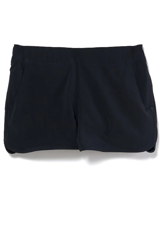 Columbia Women's Pleasant Creek Stretch Shorts - Black