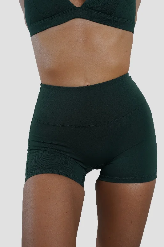 DEFINE SHORTS - FOREST GREEN