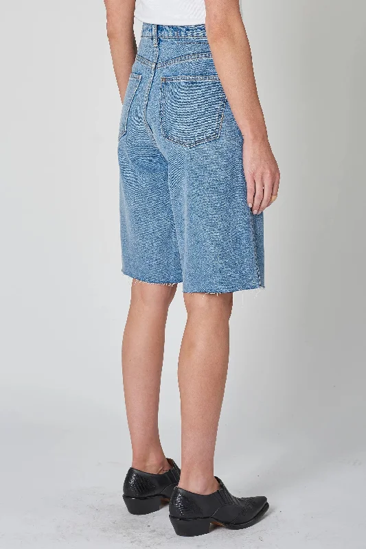 NEUW Womens Sade Denim Short - Serene Blue