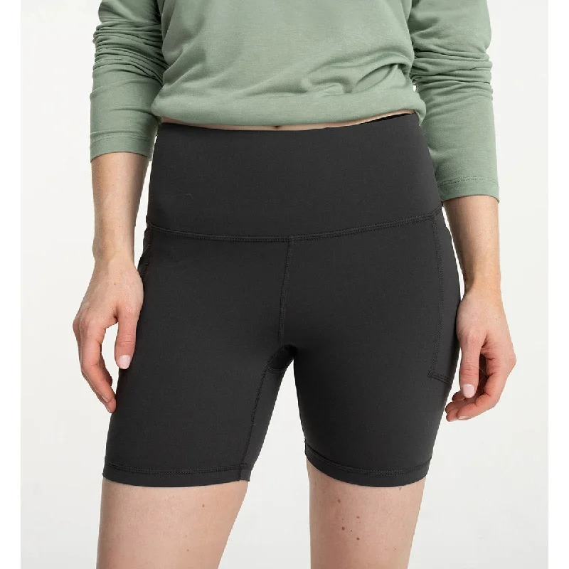 Women's All Day 6"" Pocket Short