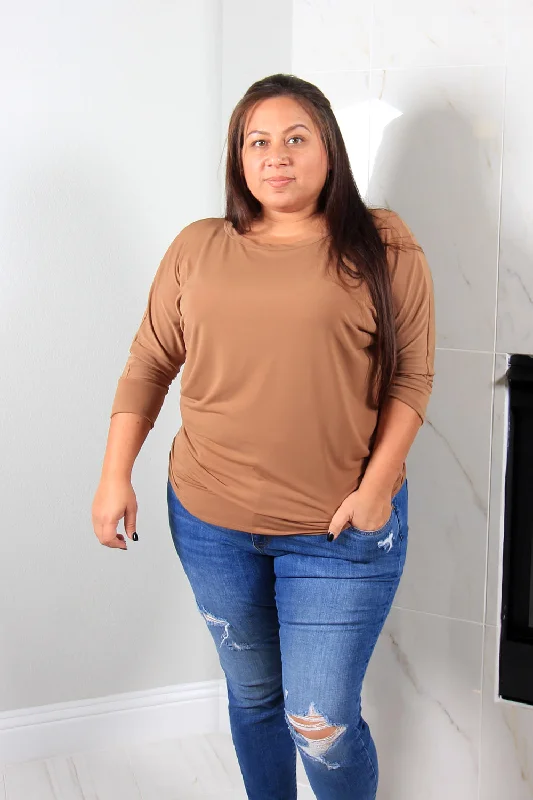 Levi Dolman Top | Camel