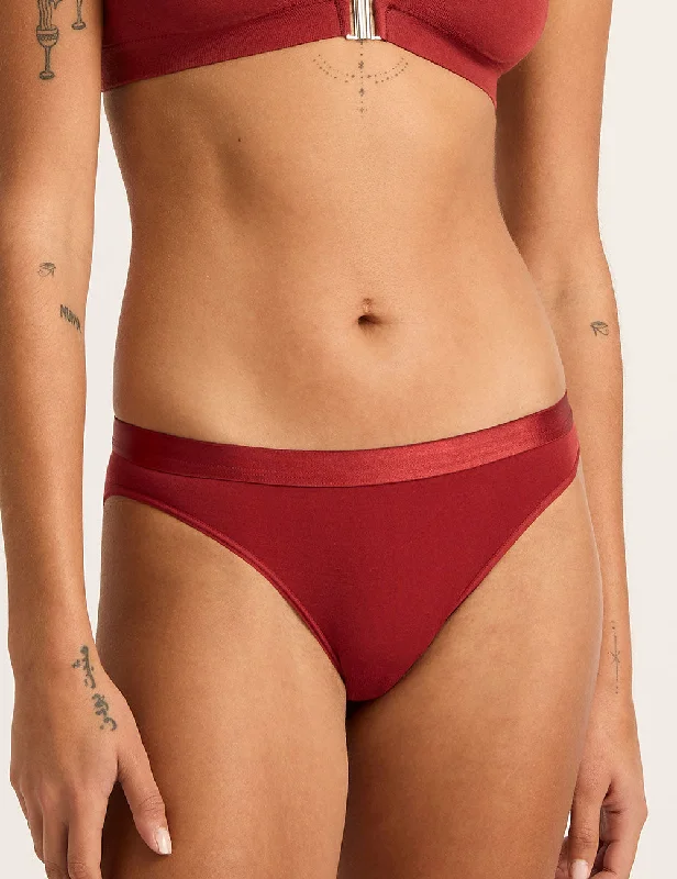 LYOLYTE® Hipster Bikini - Ruby Satin bikini set, Glamorous, Fashionable, Comfortable