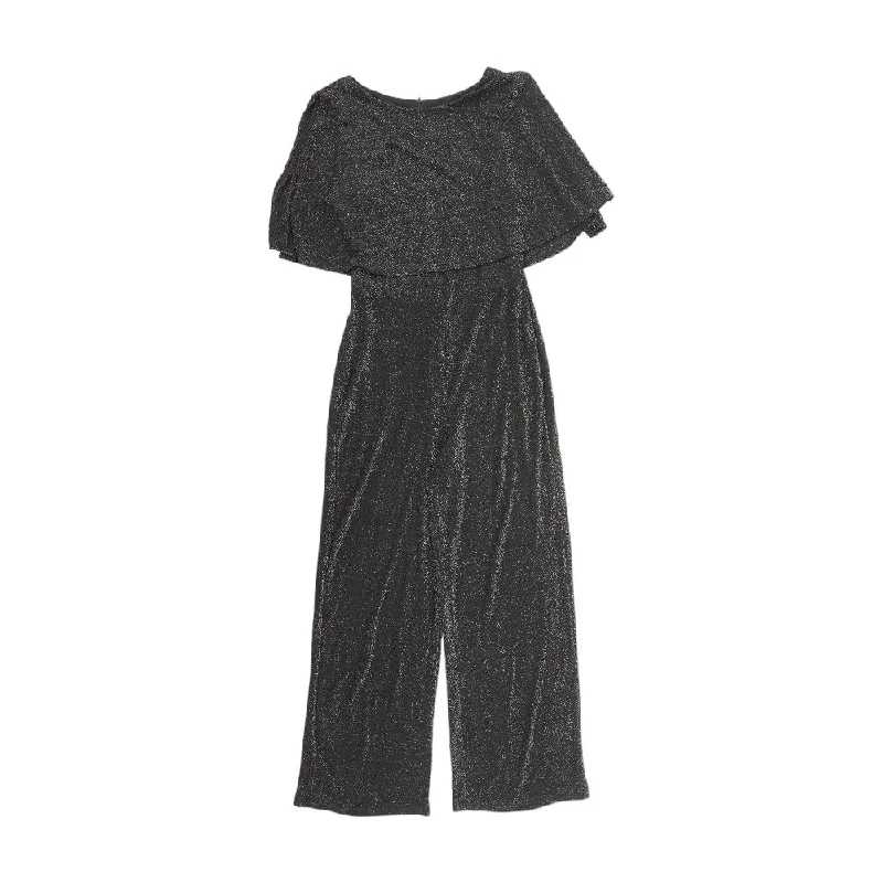 Black Solid Jumpsuit Elegant black jumpsuit, Night out, Sleek, Fashionable