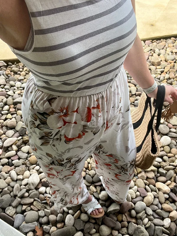Striped floral jumpsuit Formal jumpsuit, Elegant, Chic, Trendy
